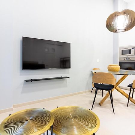 Malaga Center Flat Mariblanca 12 Sun & Terrace Boutique Apartment Ruang foto