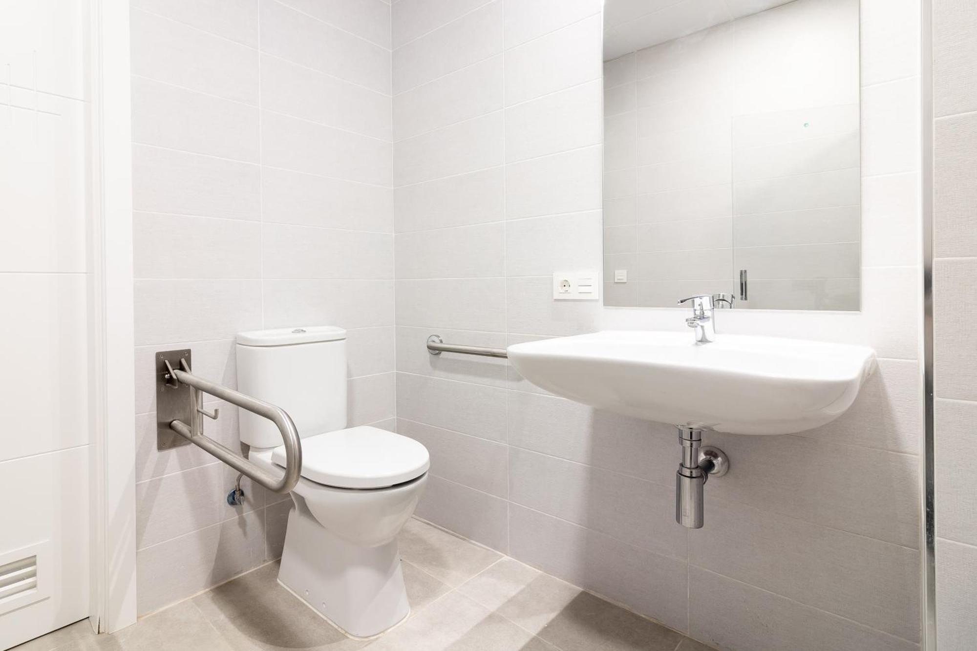 Malaga Center Flat Mariblanca 12 Sun & Terrace Boutique Apartment Ruang foto