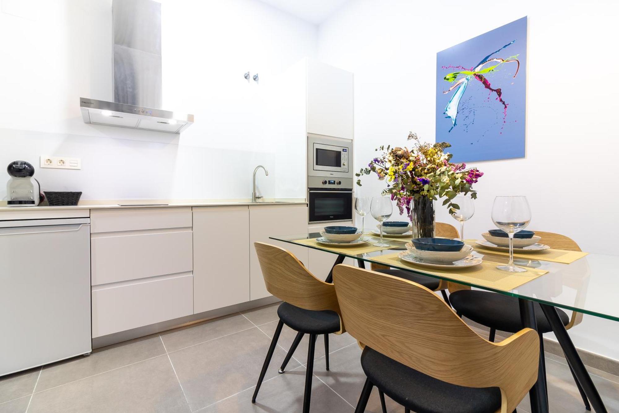 Malaga Center Flat Mariblanca 12 Sun & Terrace Boutique Apartment Ruang foto