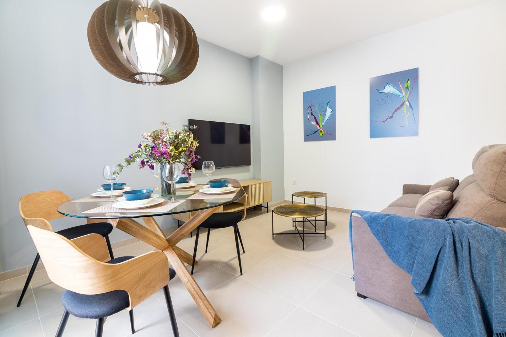 Malaga Center Flat Mariblanca 12 Sun & Terrace Boutique Apartment Ruang foto